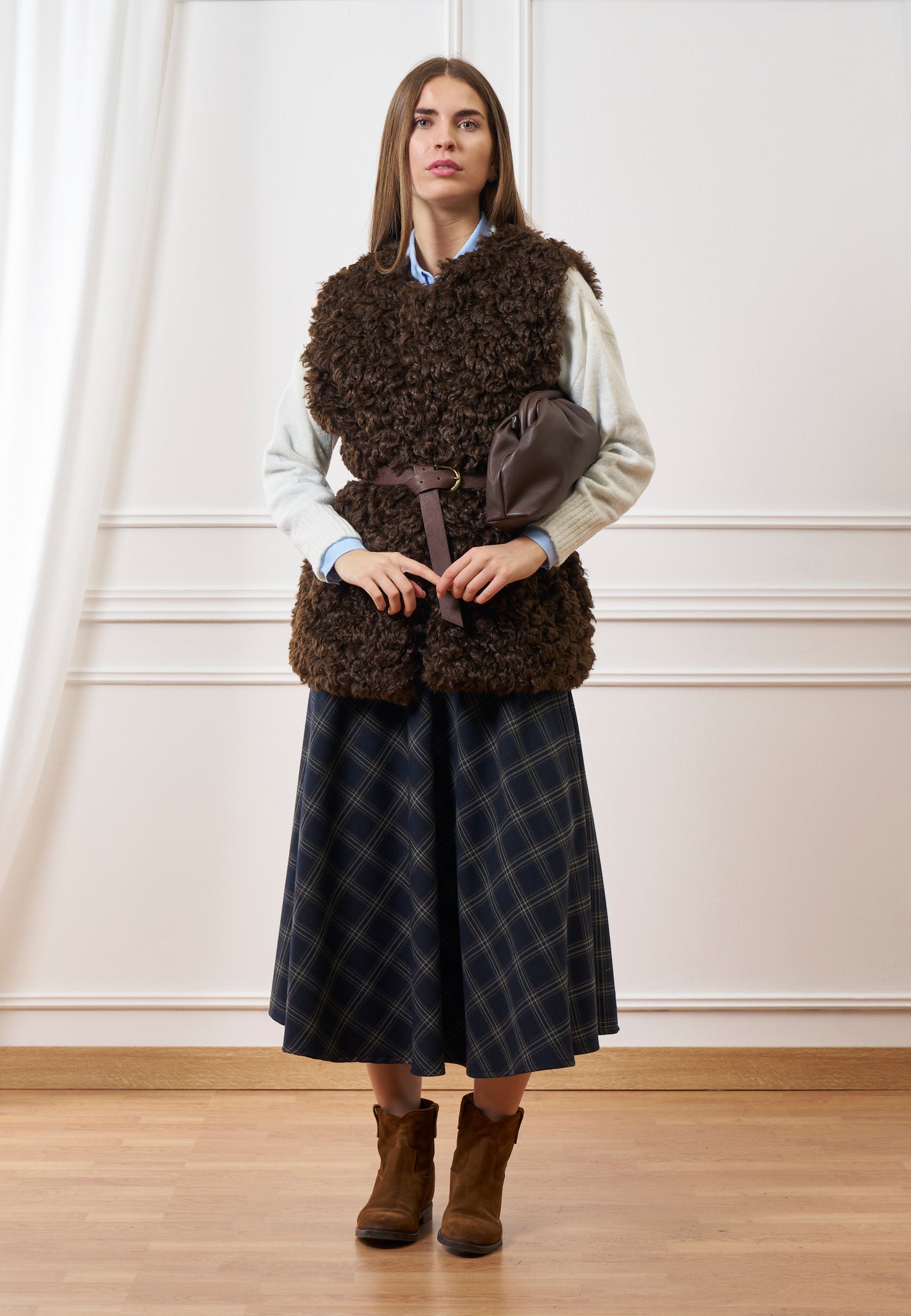 Cappotto smanicato in ecopelliccia