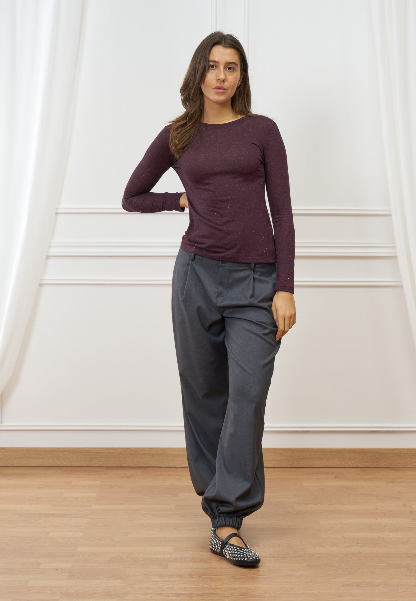 Pantalone con elastico al fondo