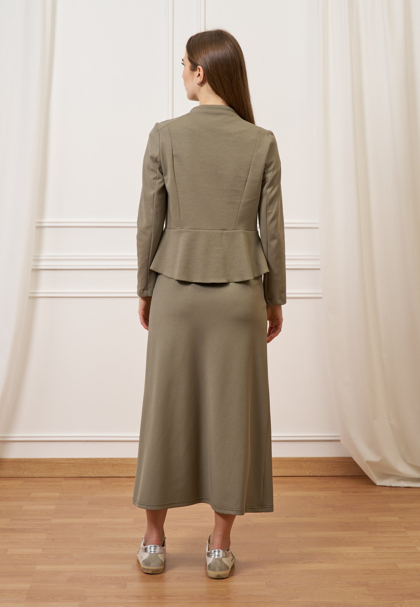 Gonna lunga svasata a vita alta