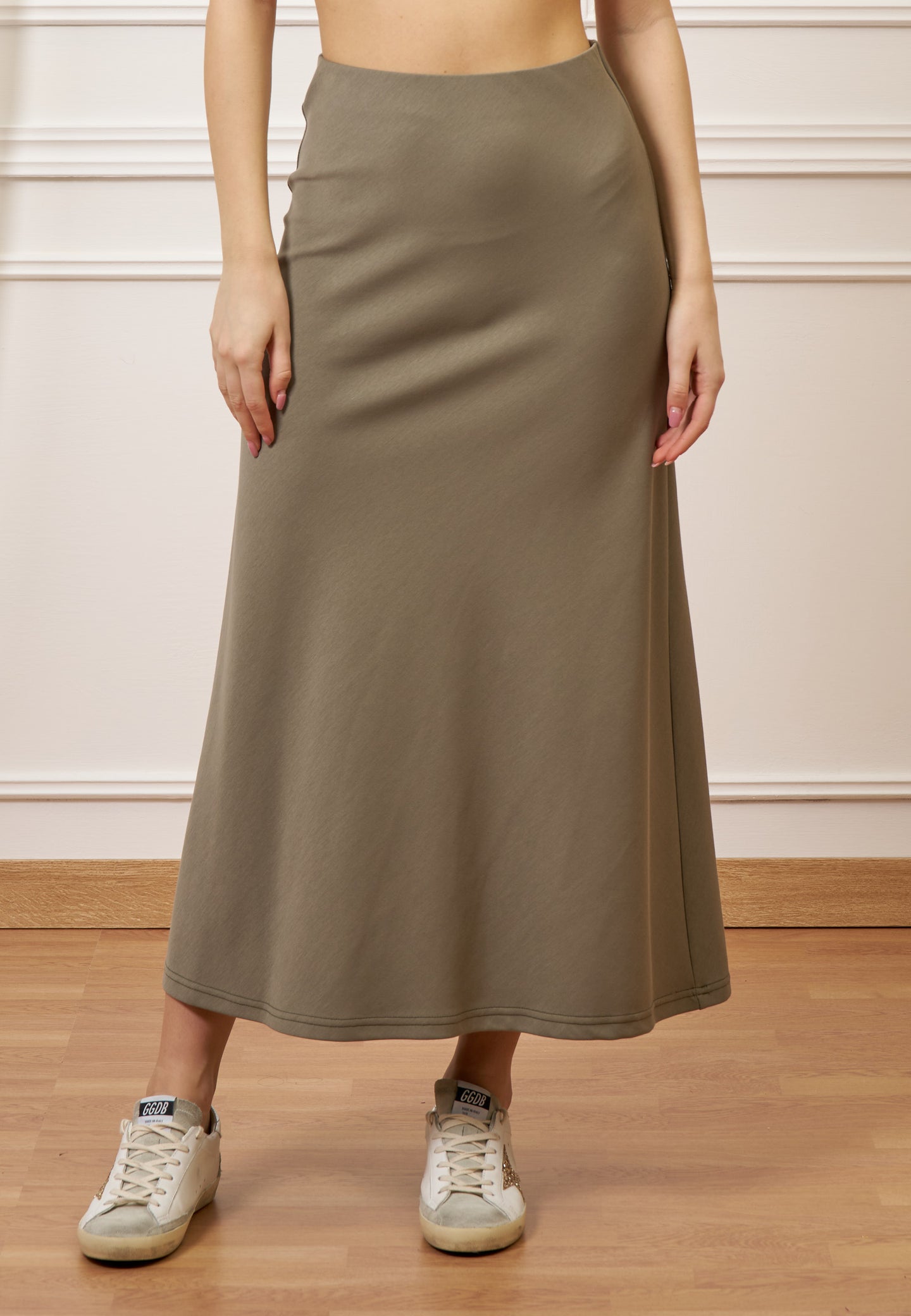 Gonna lunga svasata a vita alta