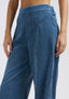 Pantalone in velluto con zip sul fianco - AVIO