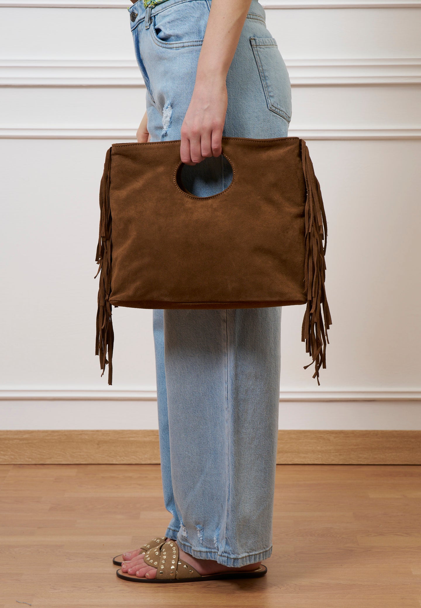 Borsa in camoscio con frange laterali - TABACCO