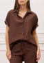 Camicia ampia in viscosa con maniche corte  - MARRONE
