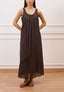 Vestito lungo con scollo retro in mussola - MARRONE