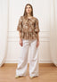 Blusa ricamata con balze - TABACCO