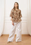 Blusa ricamata con balze - TABACCO