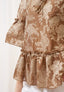 Blusa ricamata con balze - TABACCO