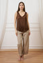 Blusa smanicata in raso di viscosa - MARRONE