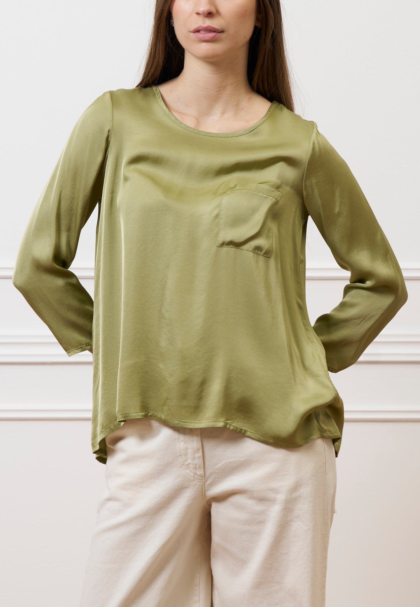 Blusa con taschino e arriccio retro - SALVIA