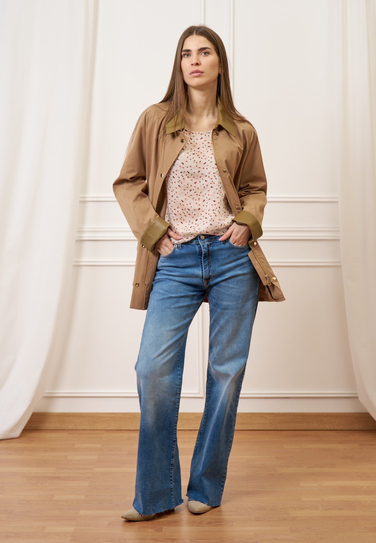 Blusa fantasia con polso volant - AVORIO/COCCIO