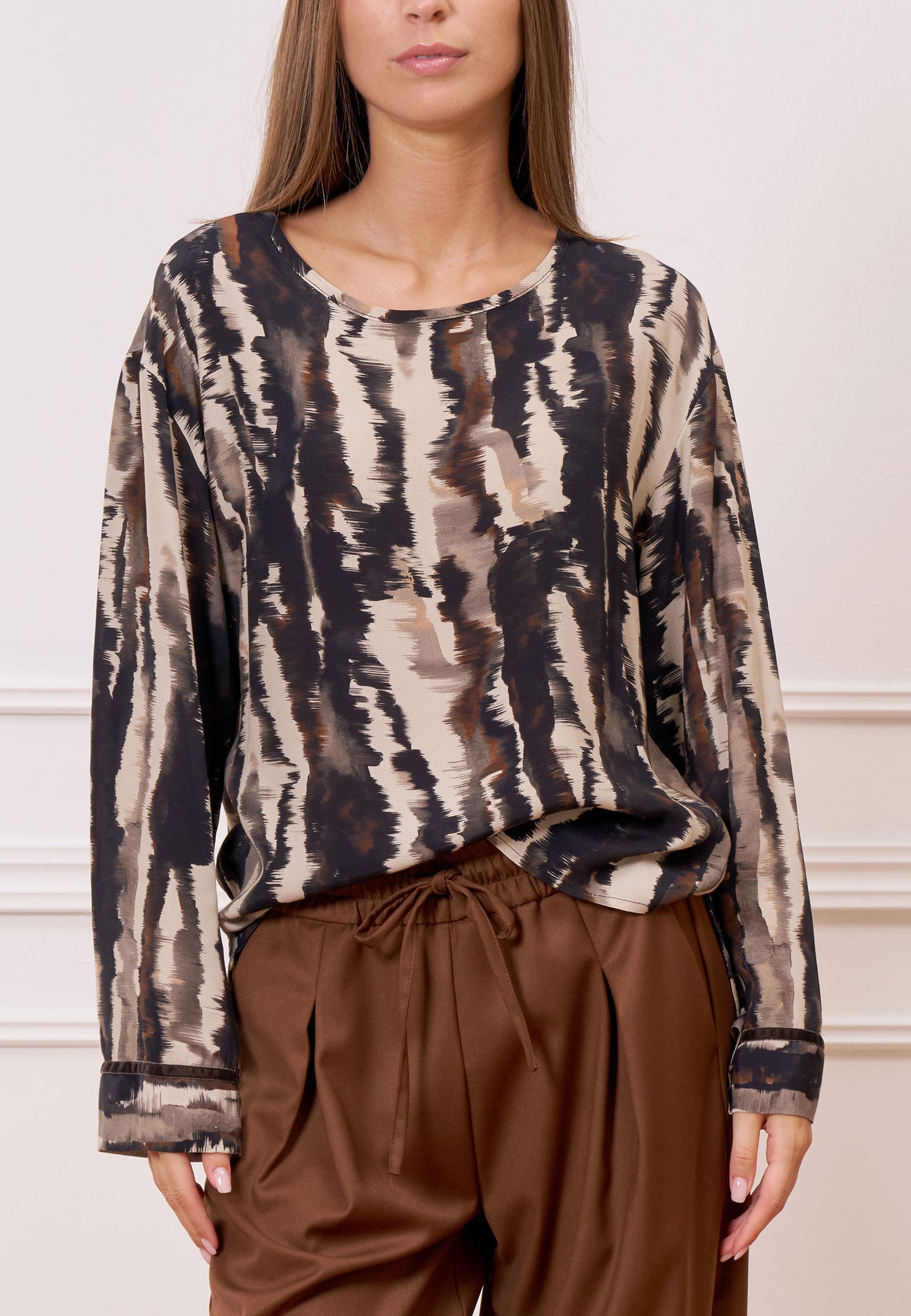 Blusa fantasia dettagli polsi