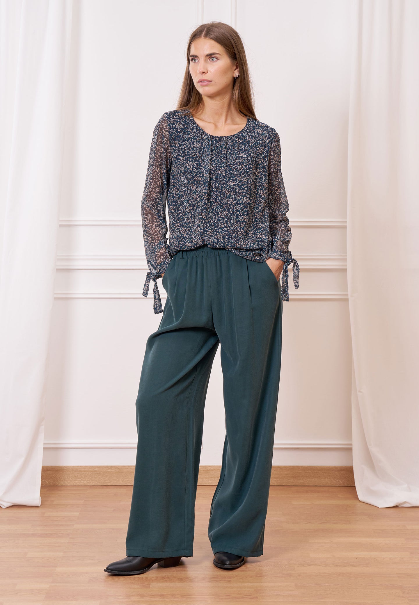 Blusa fantasia fiocchi maniche