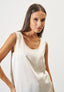 Blusa in raso smanicata