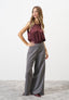 Blusa in raso stretch smanicata