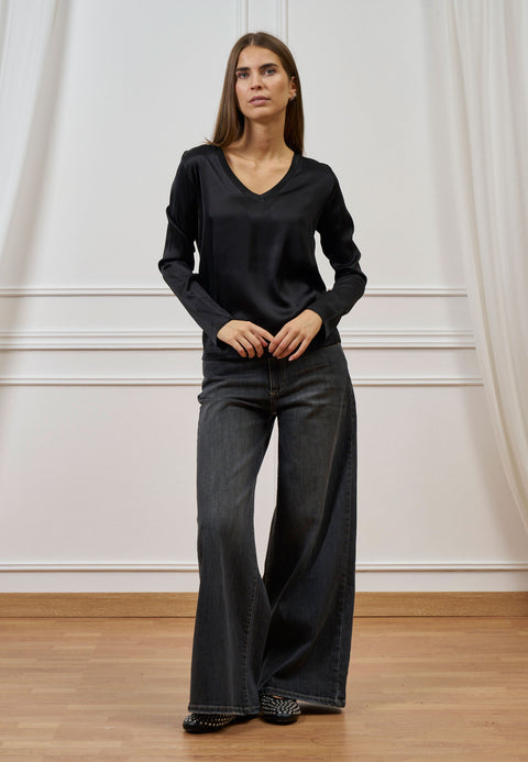 Blusa raso scollo a v