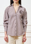 Camicia a righe con spilla - MARRONE