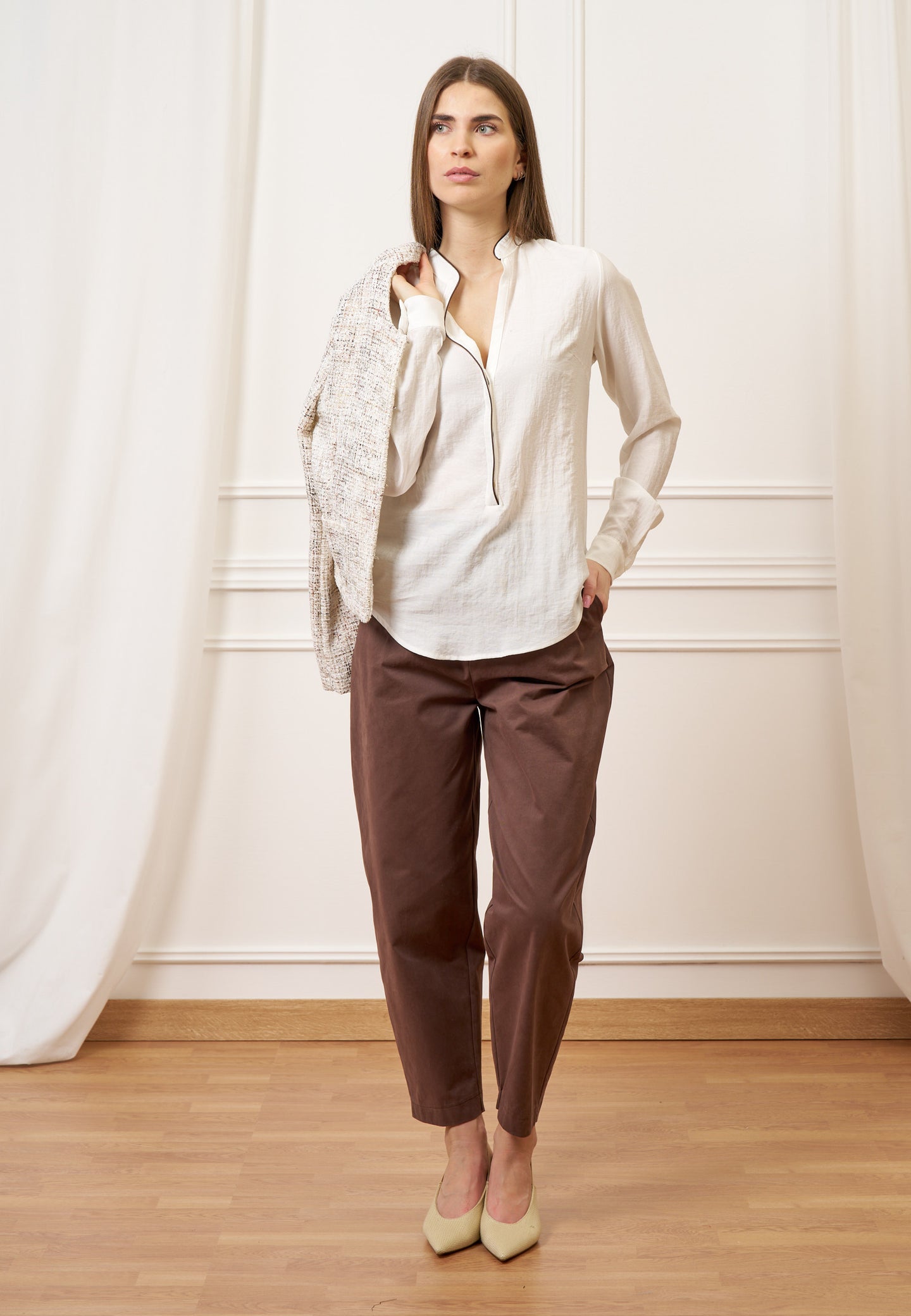 Camicia con profili a contrasto - BIANCO