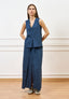 Camicia smanicata con scollo a v - BLU