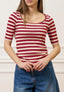 T-shirt a righe in costine stretch - BORDEAUX