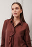 Camicia con gala frontale