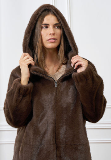 Cappotto corto in ecopelliccia