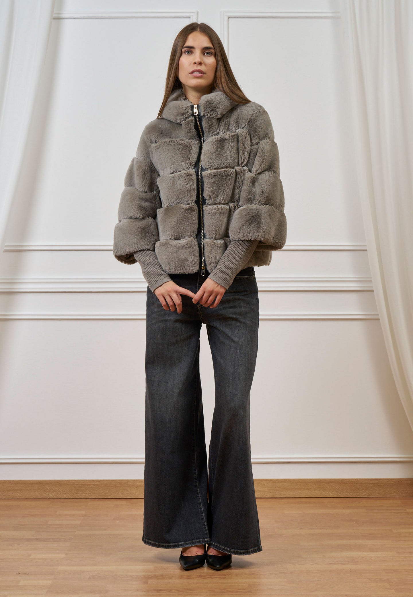 Cappotto in ecopelliccia con zip