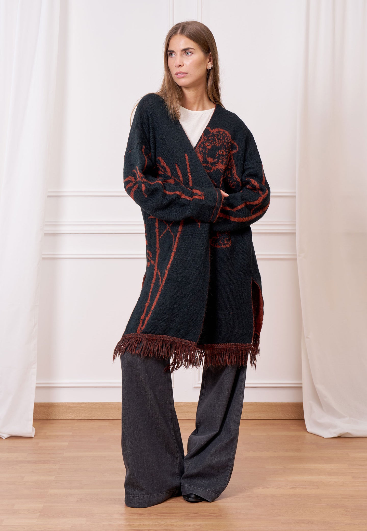 Cappotto maglia jacquard con frange