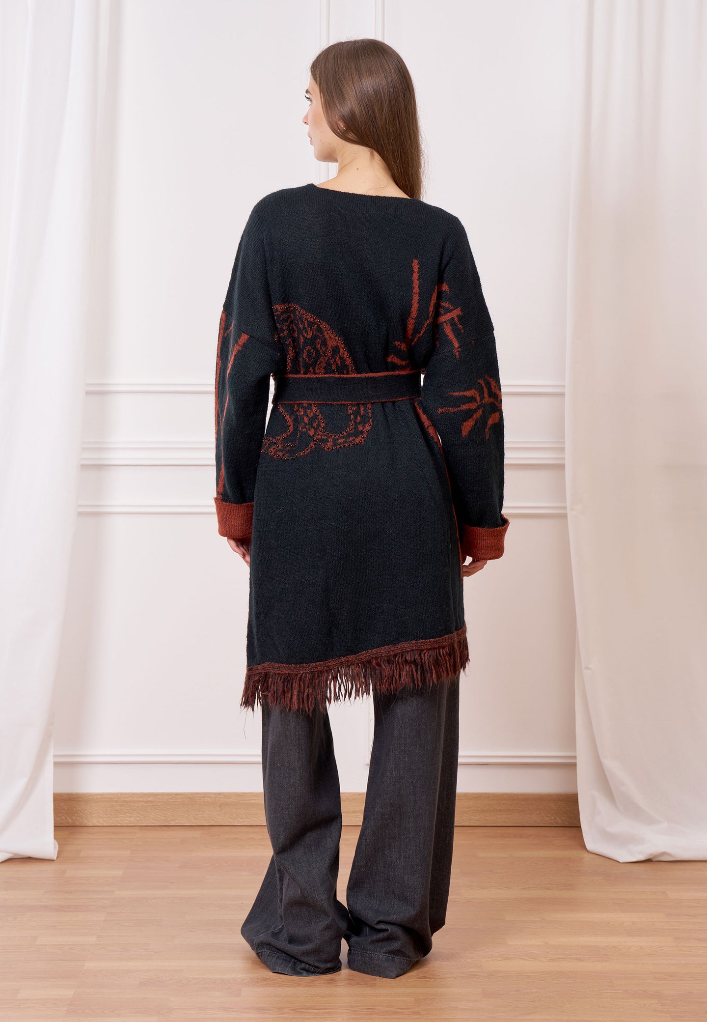 Cappotto maglia jacquard con frange