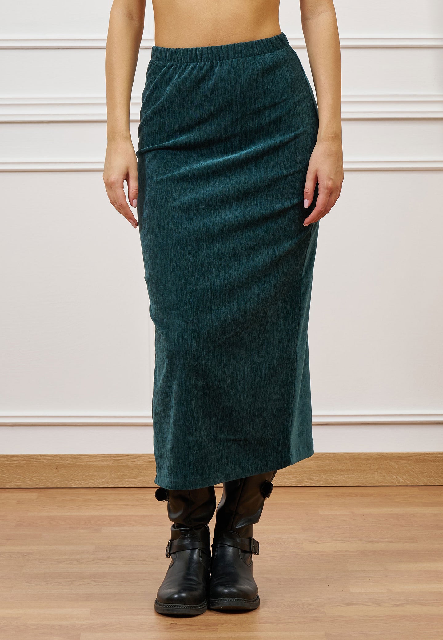 Gonna midi a tubino in velluto