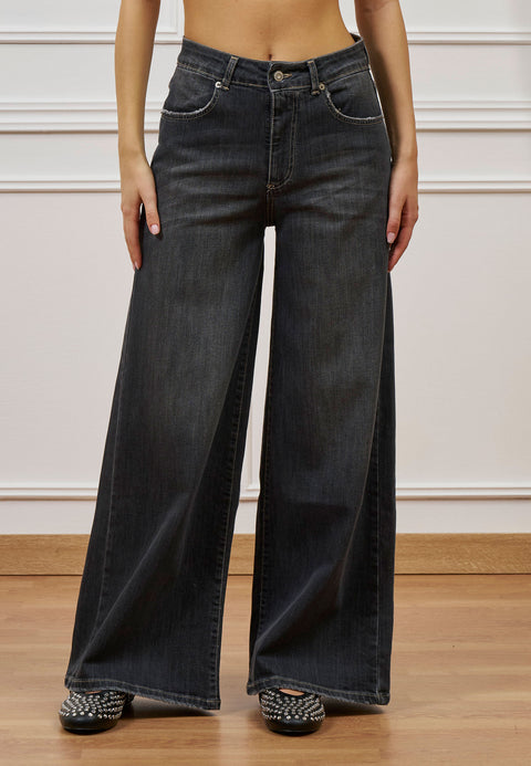 Jeans a vita alta con gamba ampia