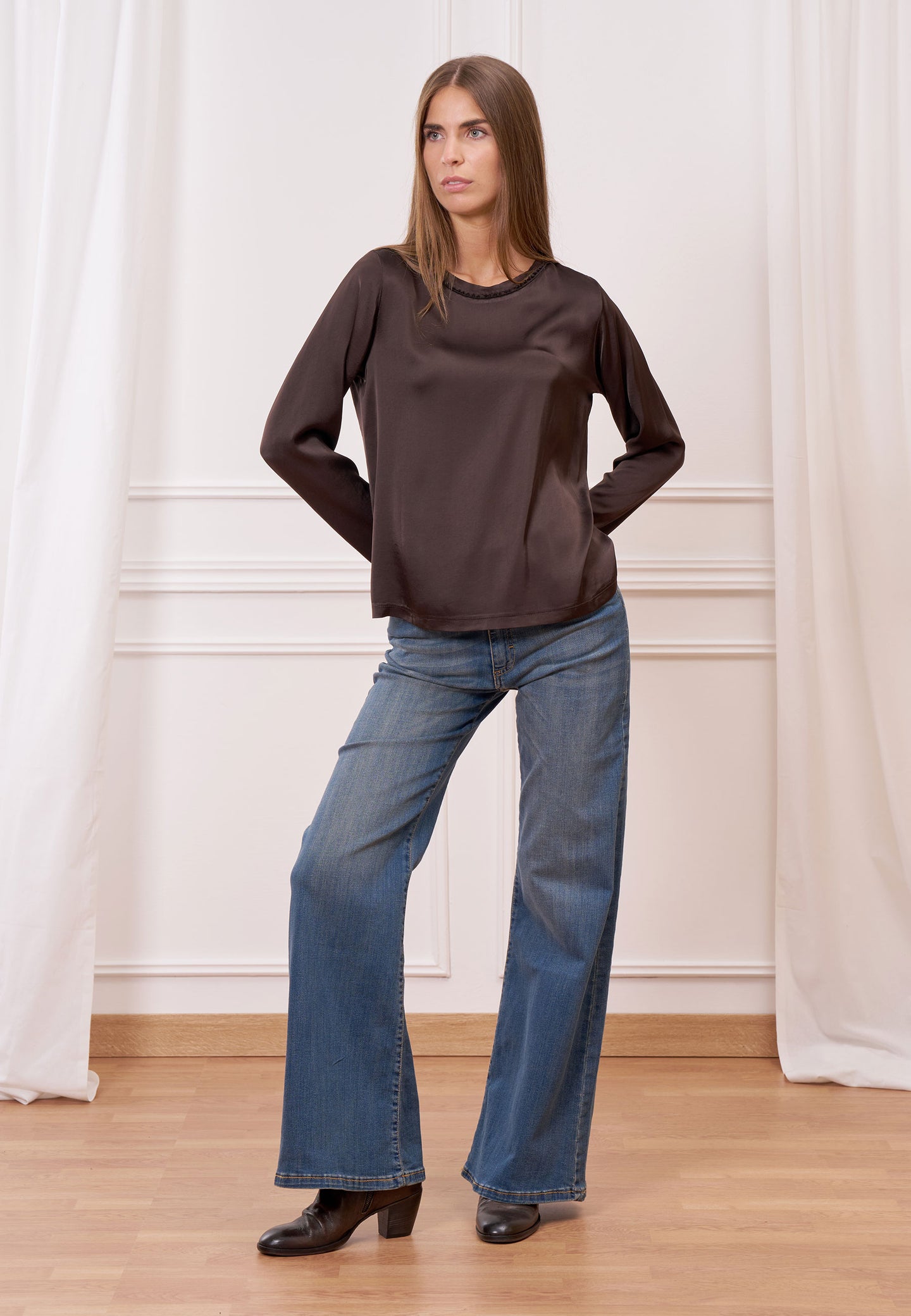 Jeans vita alta fondo svasato