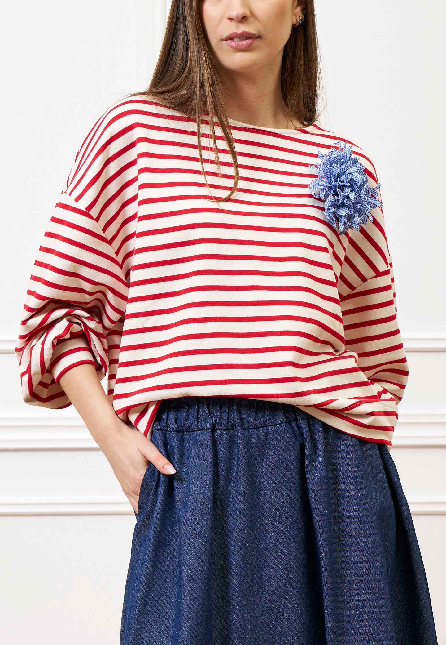 Felpa a righe manica voluminosa - AVORIO/ROSSO