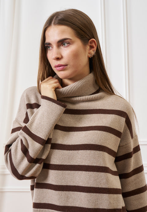 Maglia a righe con collo alto