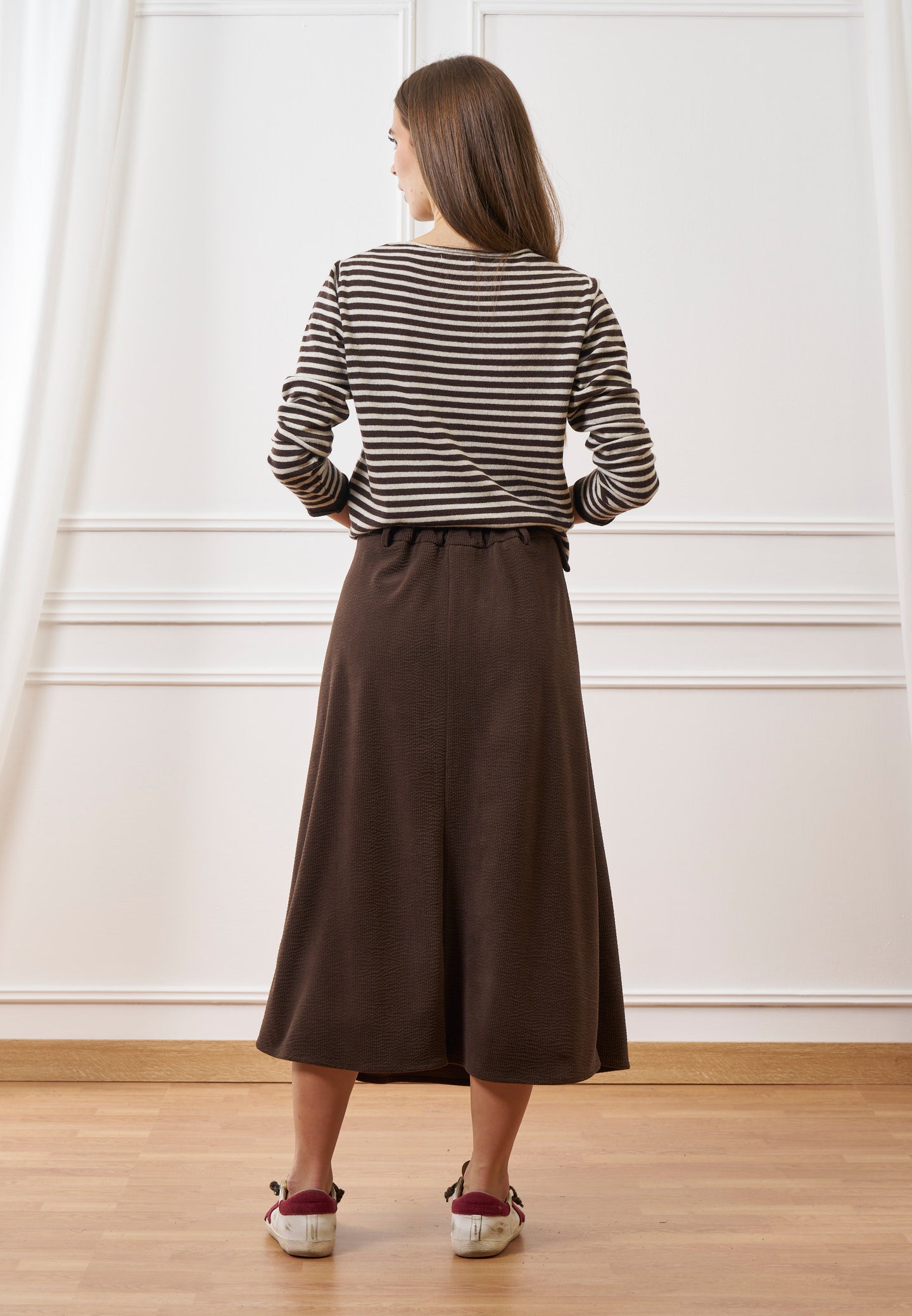 Maglia a righe con scollo a barca