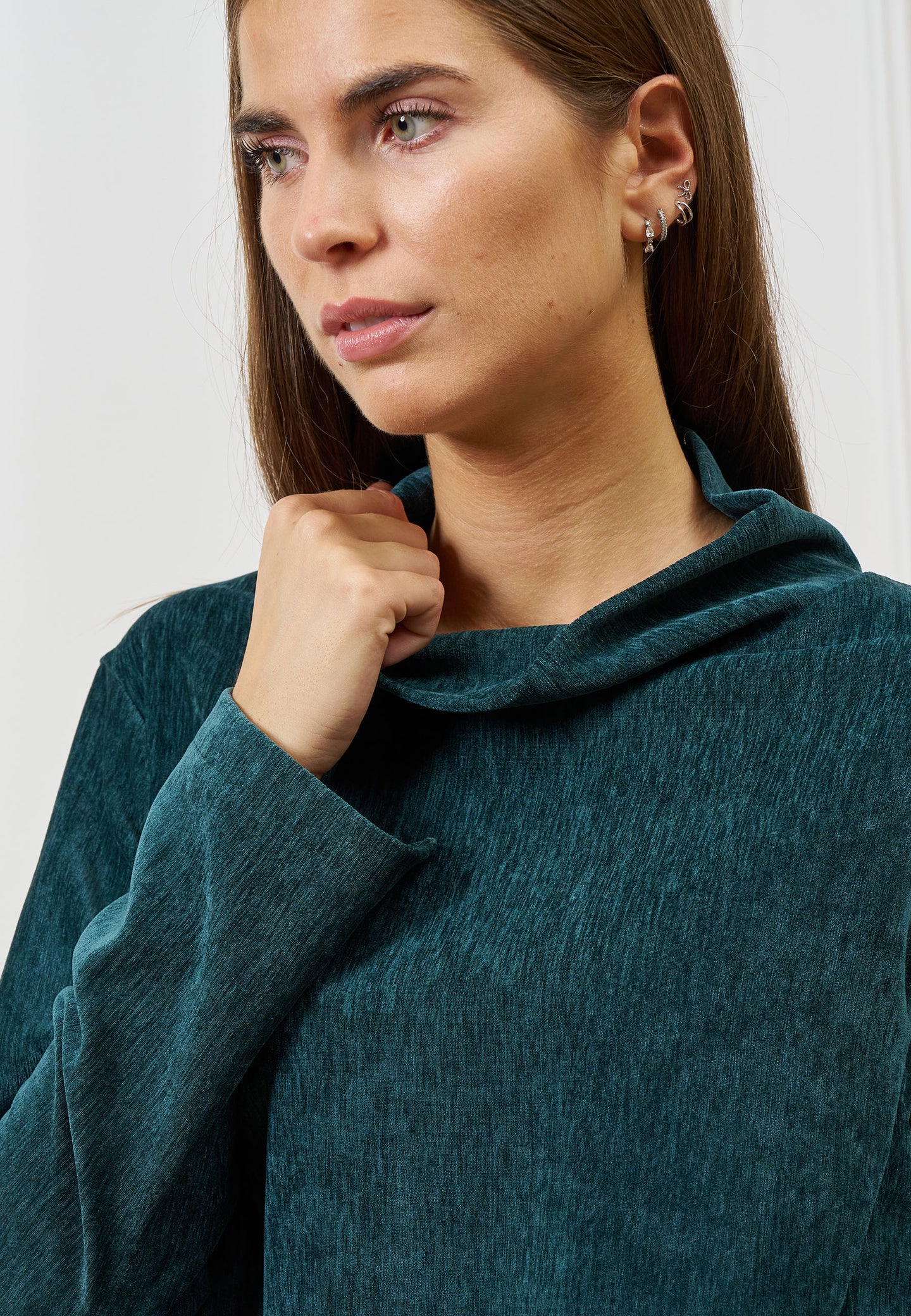 Maglia collo alto in velluto