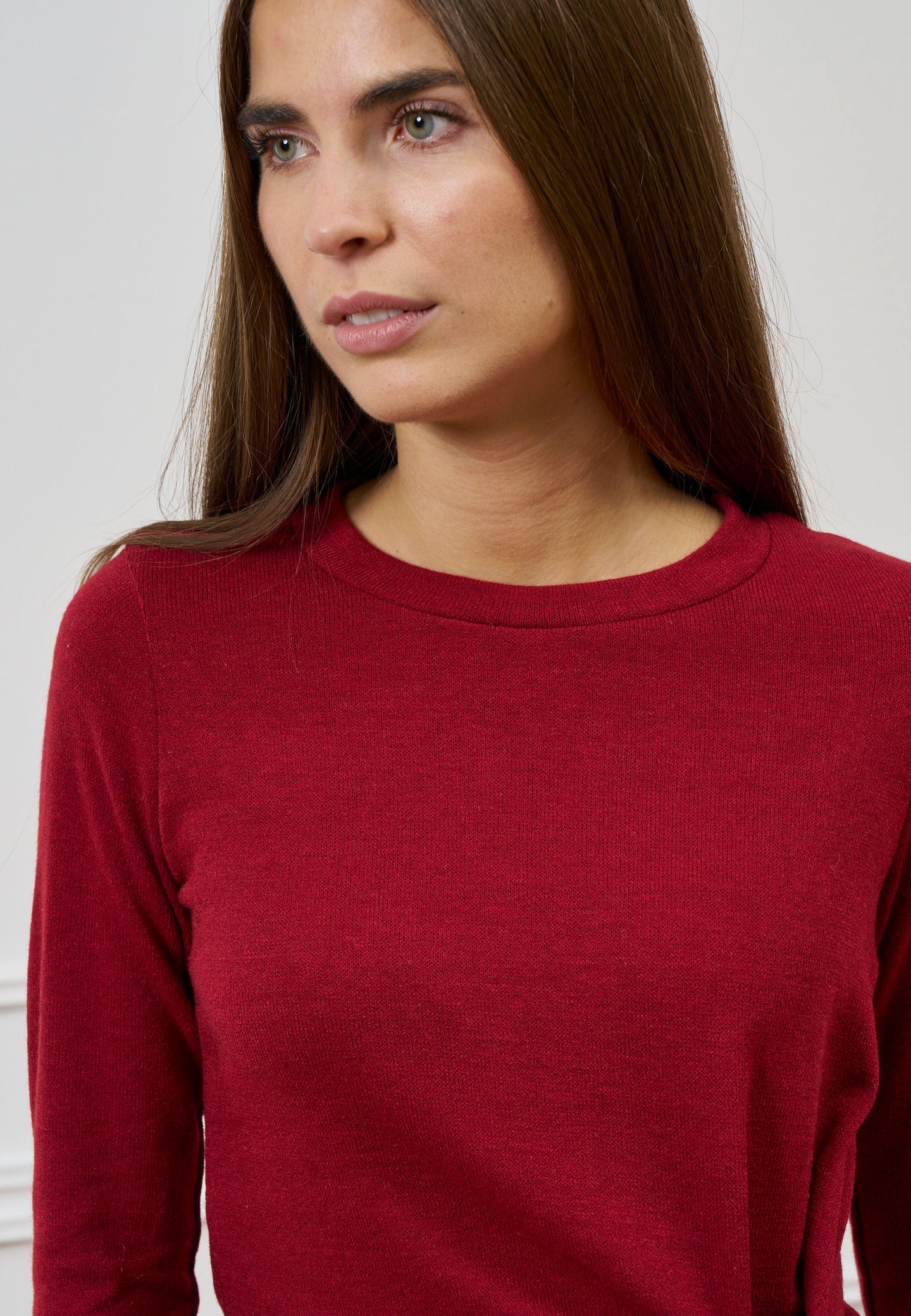 Maglia con nodo in vita