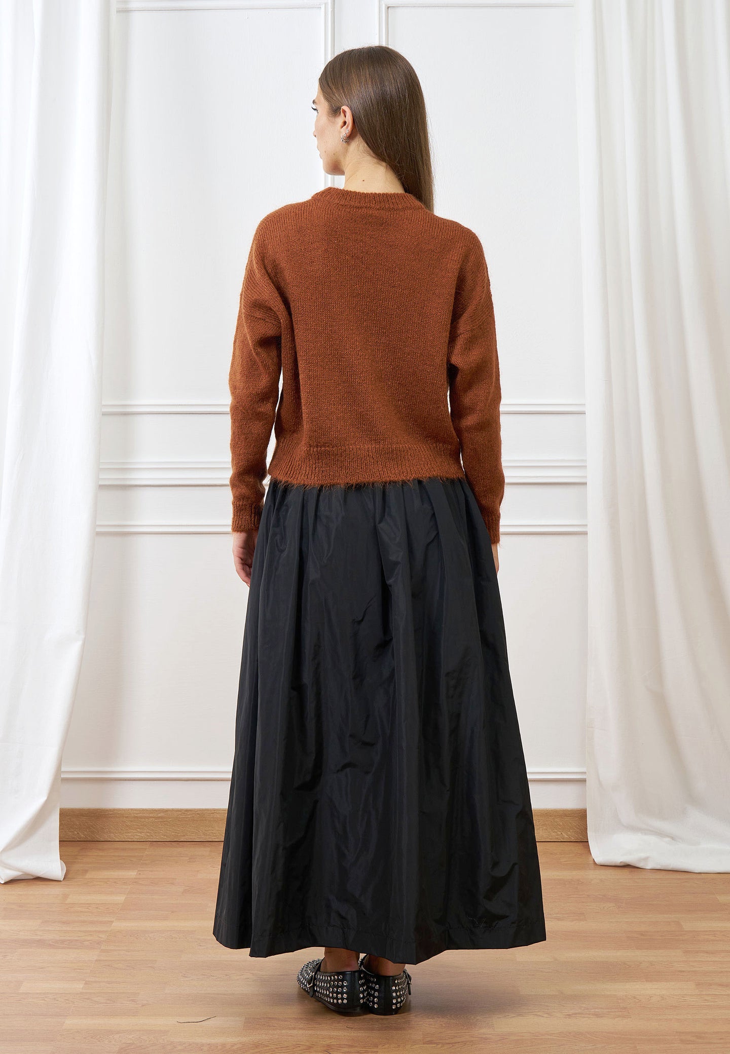 Maglia con pois a contrasto