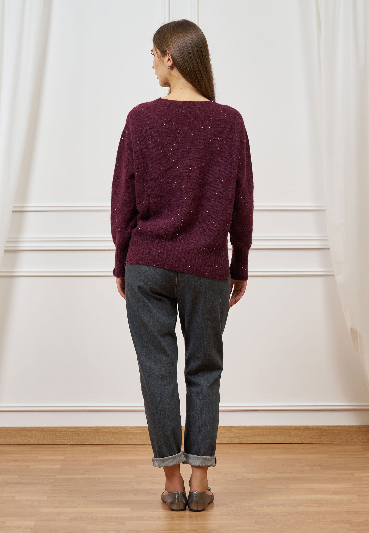 Maglia girocollo con paillettes