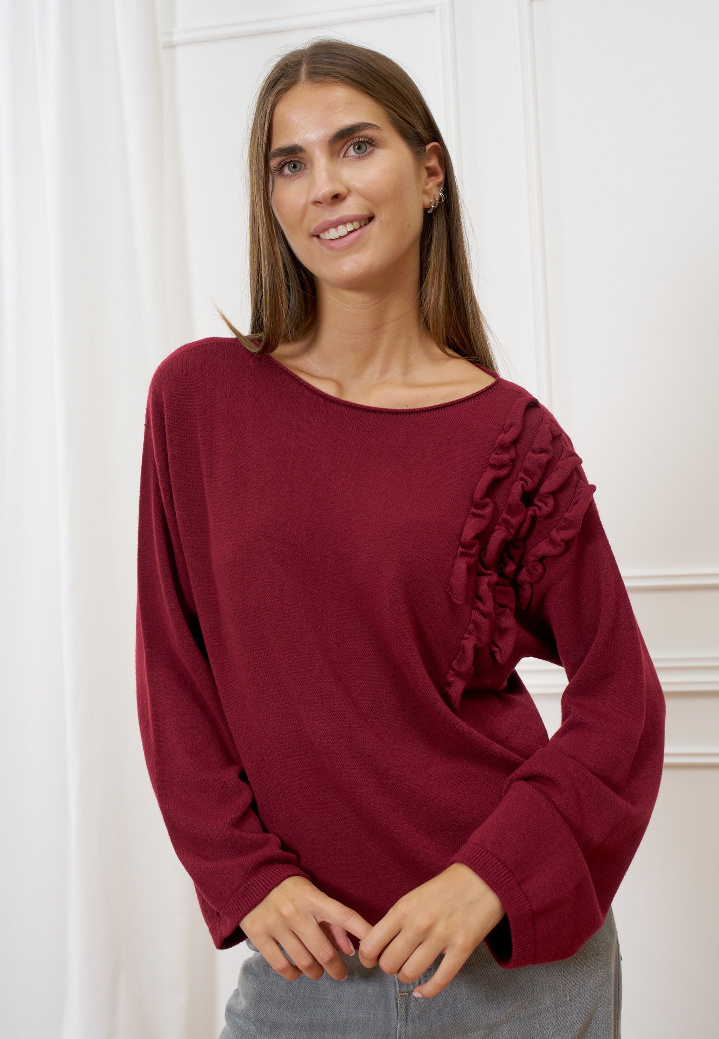 Maglia morbida volant spalla