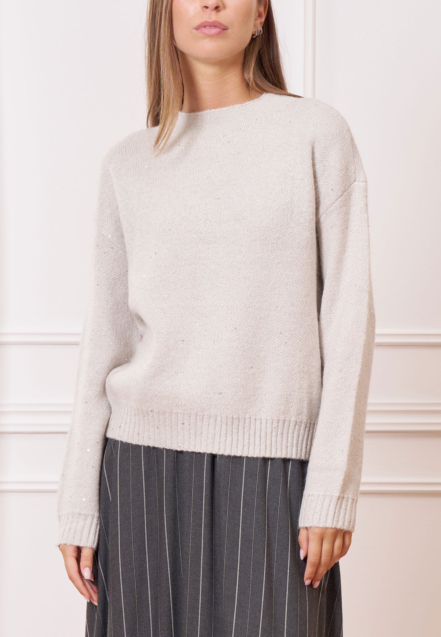 Maglia paillettes collo cratere