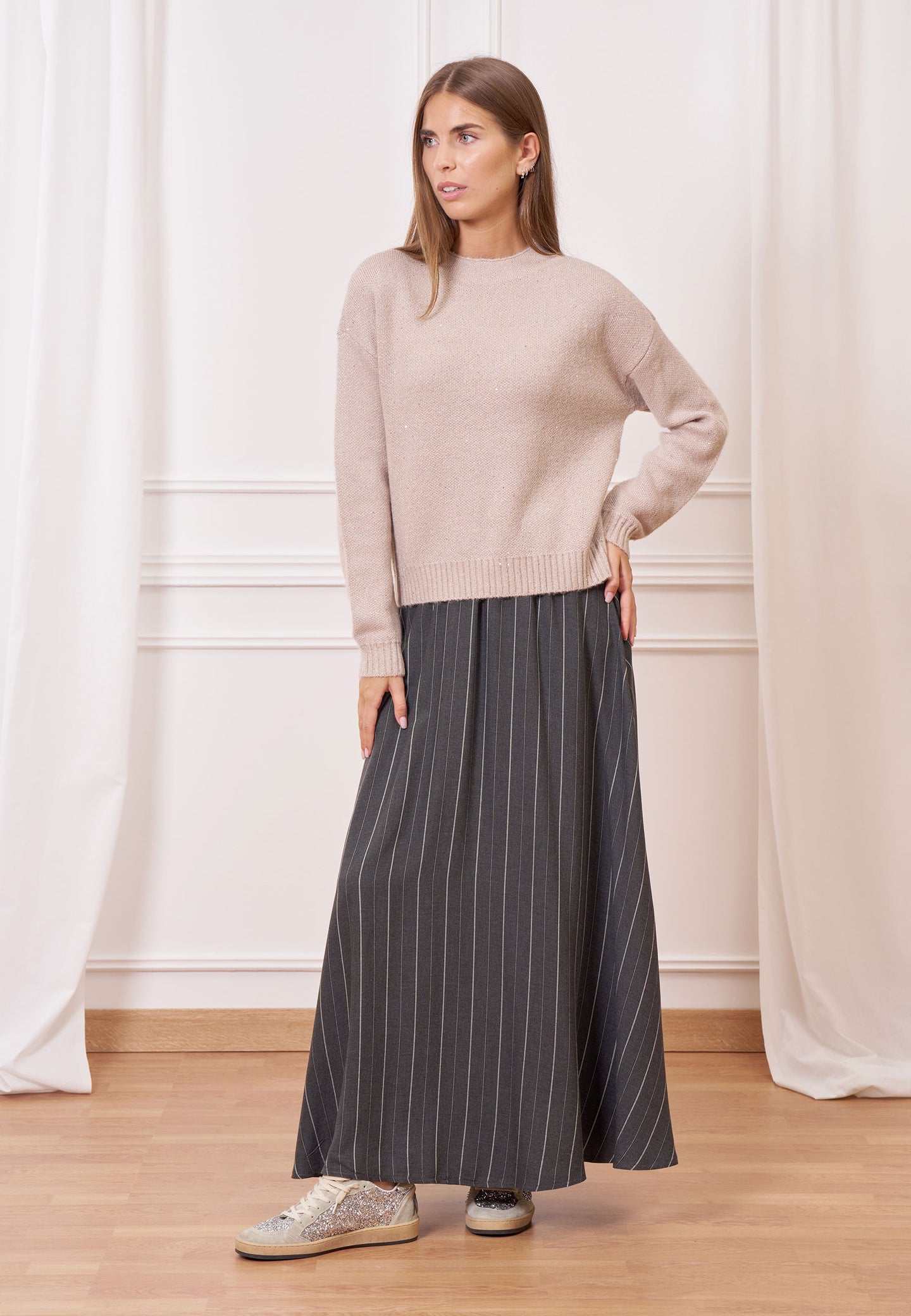 Maglia paillettes collo cratere