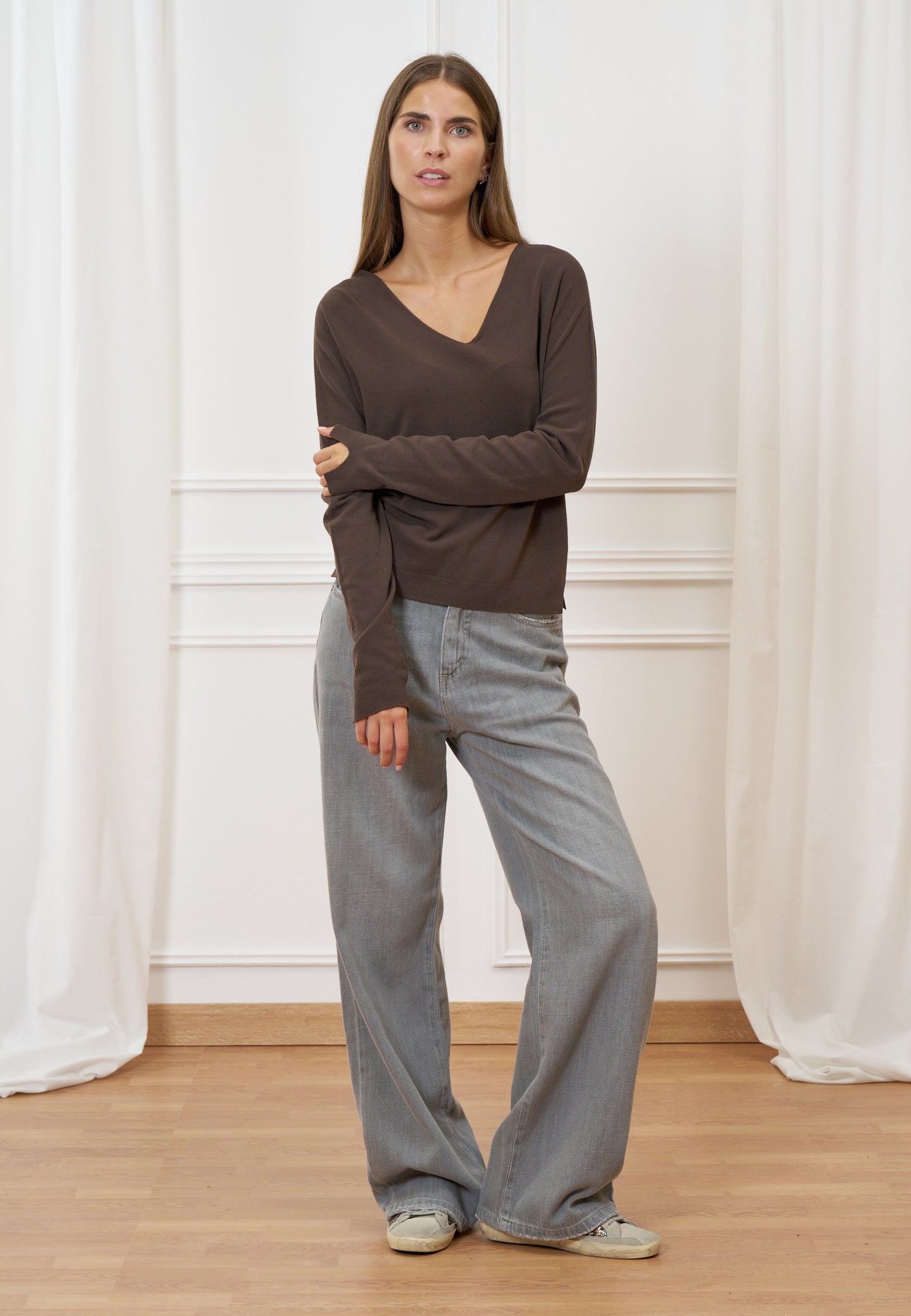 Maglia viscosa scollo a v