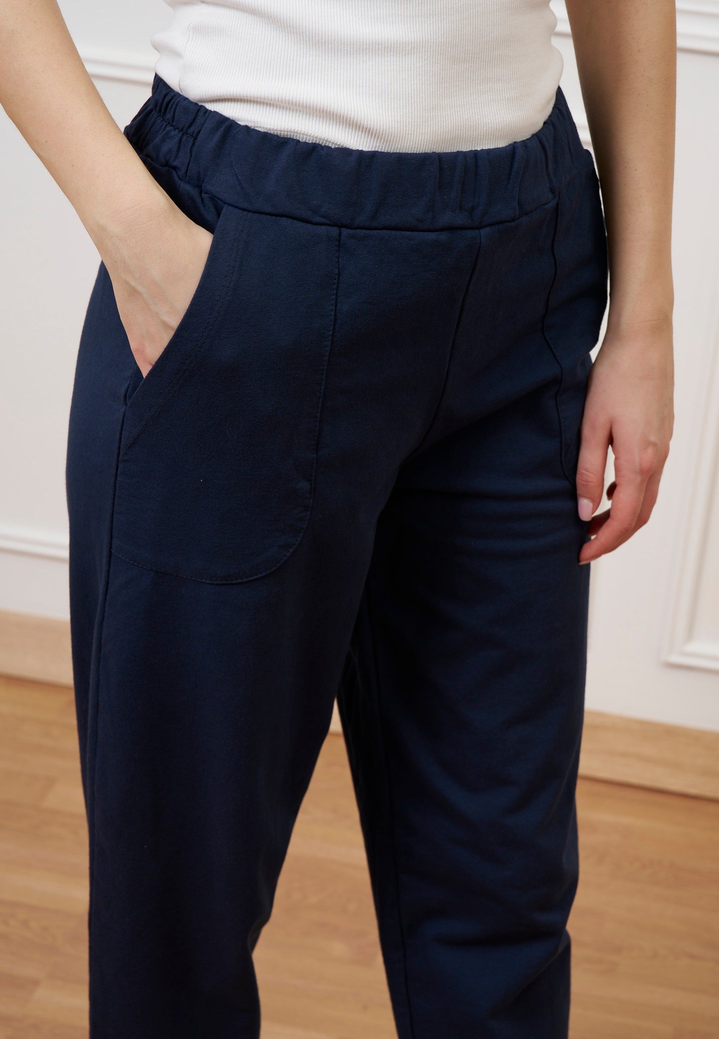 Pantalone mom fit in felpa  - BLU