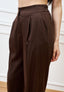 Pantalone dritto pinces in raso - MARRONE