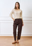 Pantalone cavallo sceso con pince - MARRONE