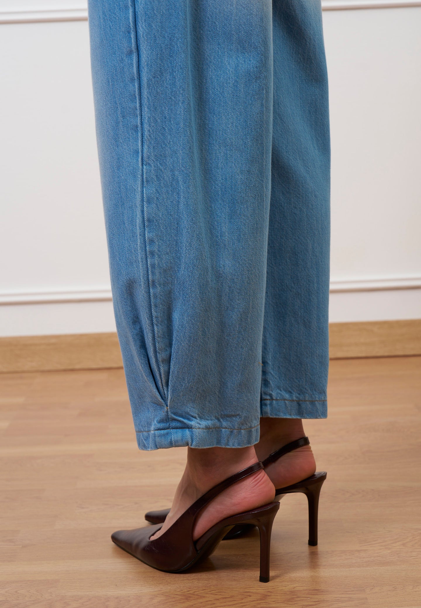Jeans con elastico in vita - BLU
