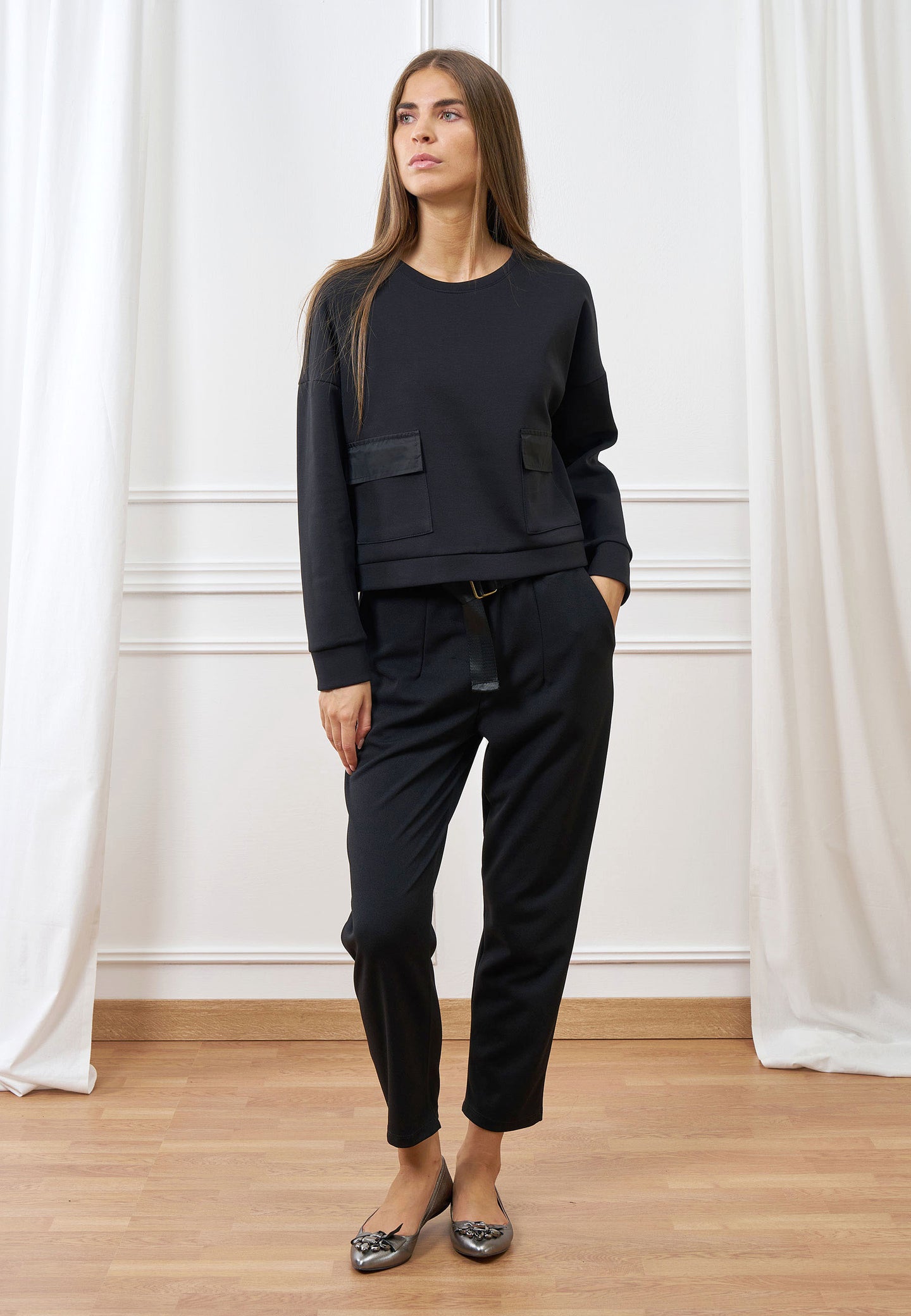 Pantalone ampio con elastico