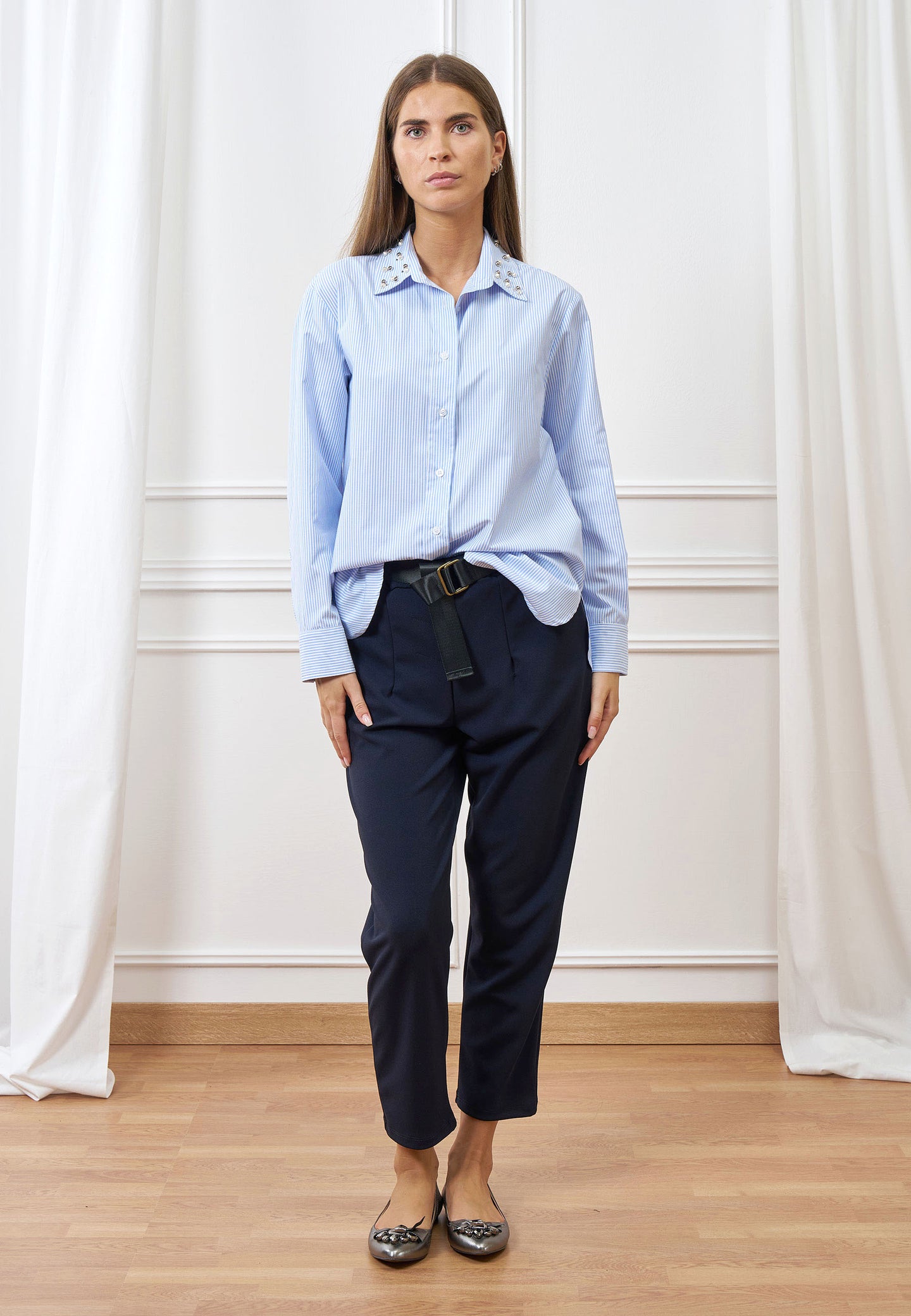 Pantalone ampio con elastico