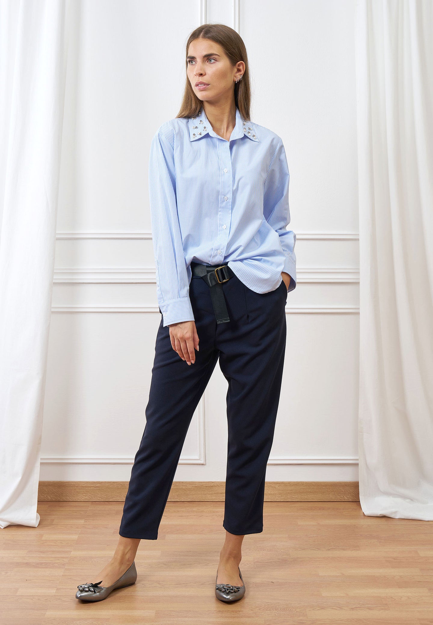 Pantalone ampio con elastico