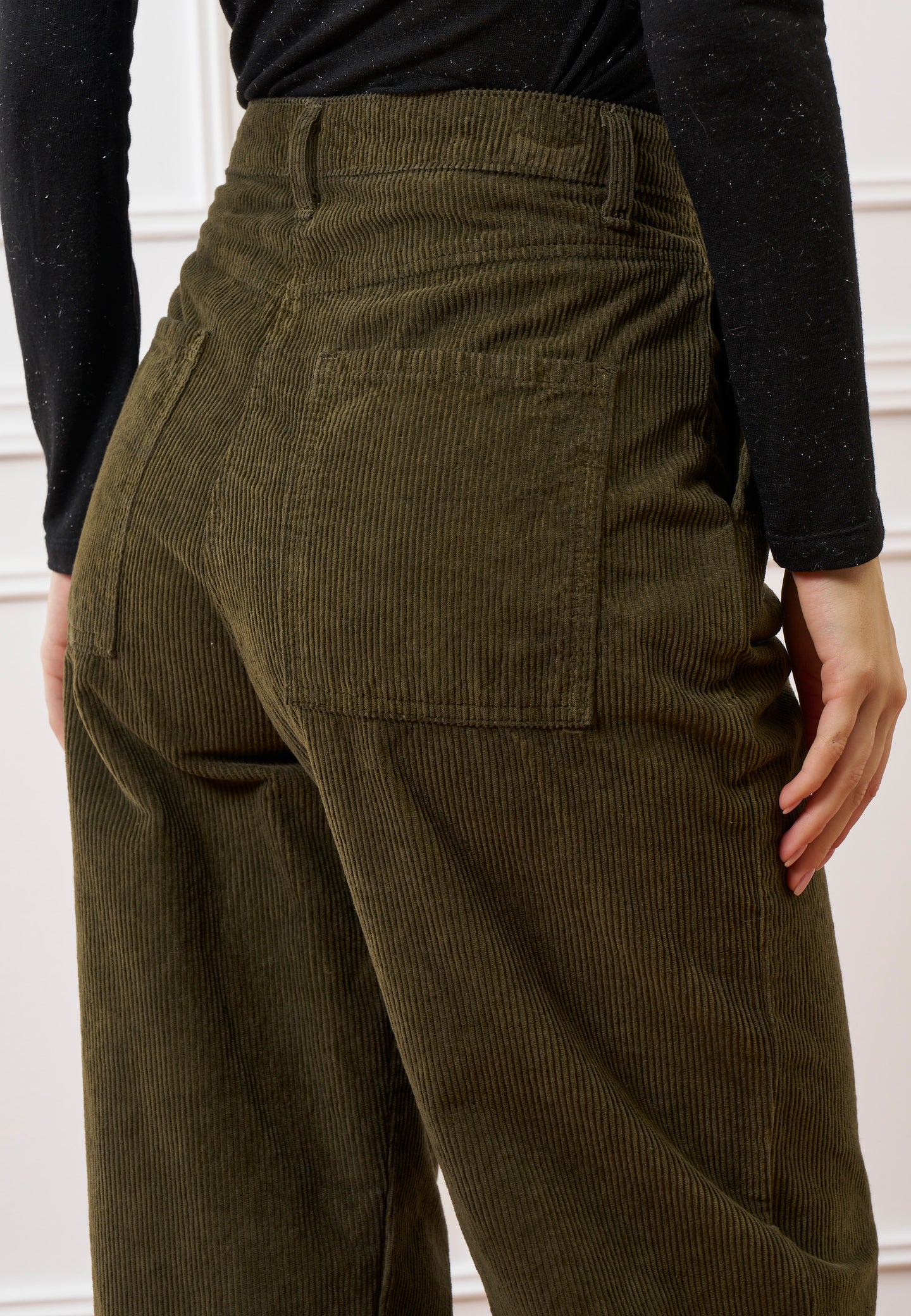 Pantalone balloon in velluto a coste